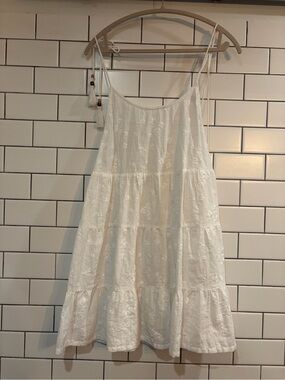 White Tiered Eyelet Sundress/coverup  - Lightweight NWT size LG
